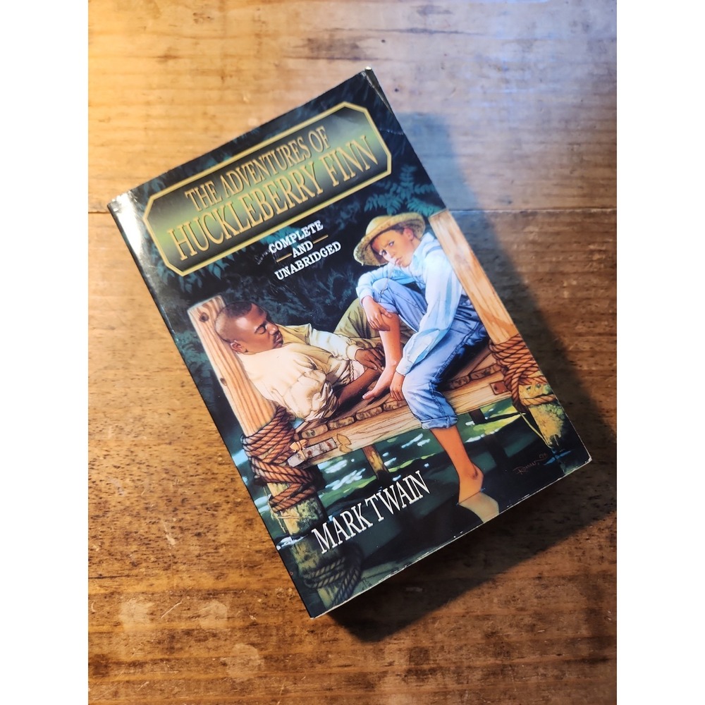 The Adventures of Huckleberry Finn - Paperback By Mark Twain - GOOD